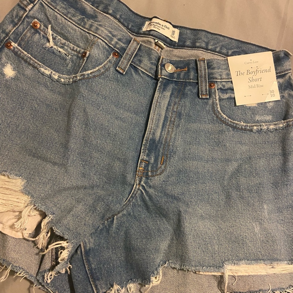 Abercrombie & fitch Curve Love Mid Rise Boyfriend Shorts